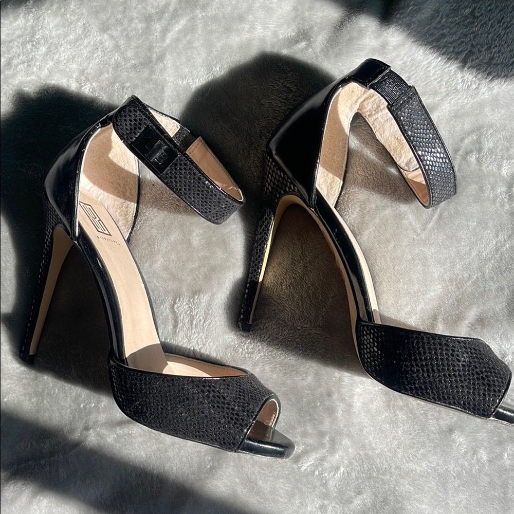 Black Textured High Heel Sandals